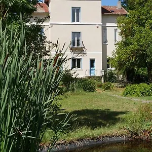 D'hotes Les Bruyeres Montrond-les-Bains
